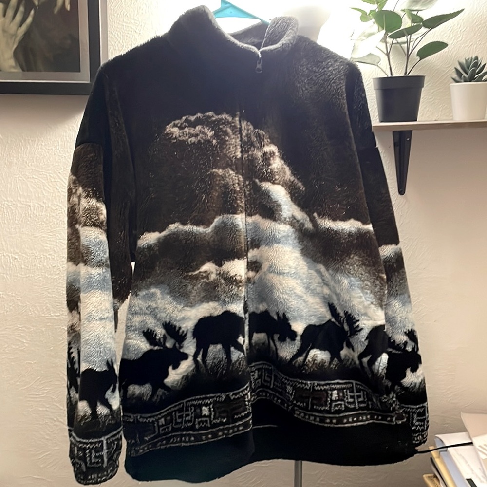 Mazmania Vintage Jacket!!! Moose print